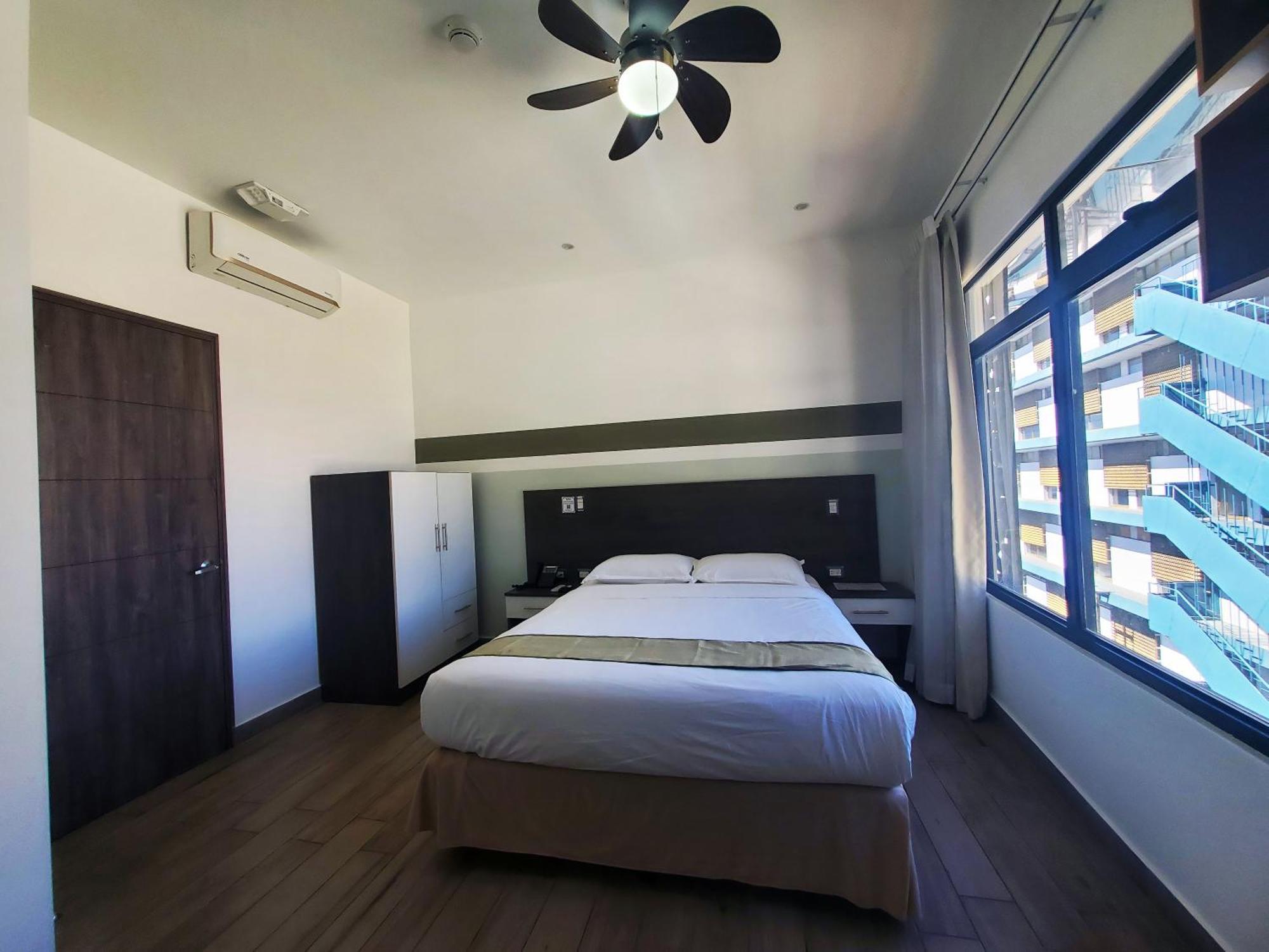 Hotel Cultura Plaza 聖荷西 外观 照片